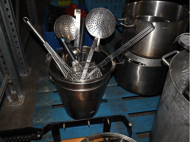 Partij kookgerei - afbeelding 2 van  4