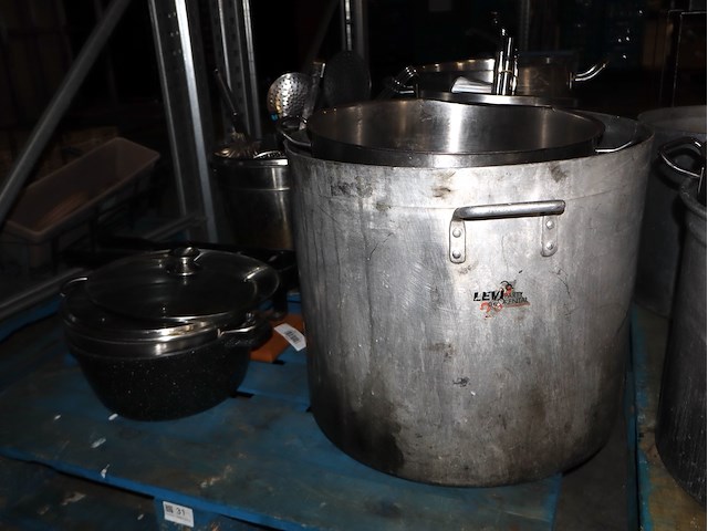 Partij kookgerei - afbeelding 3 van  4