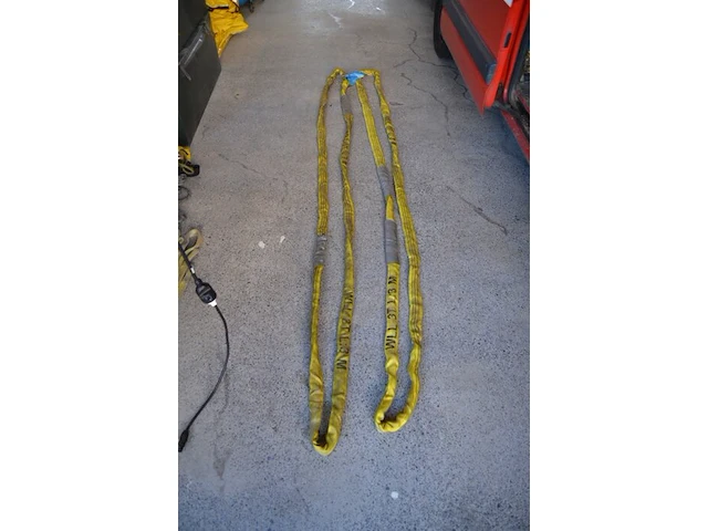 Partij koorden, 2 x brandlus 3m/3ton en 2 x strop, 2 x valbeveiliging harnas - afbeelding 10 van  10
