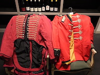 Partij kostuums - afbeelding 1 van  4