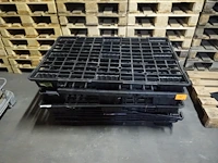 Partij kunstof palletten - afbeelding 2 van  3