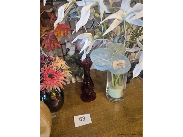 Partij kunstplanten en vazen - afbeelding 3 van  3