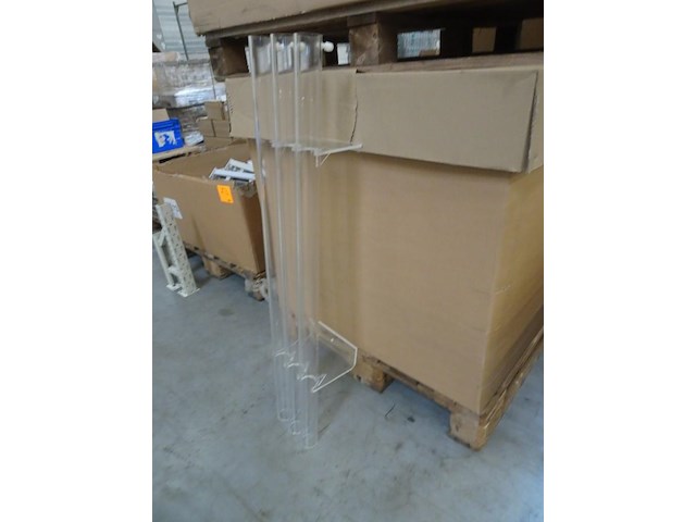 Partij kunststof dispensers - afbeelding 2 van  6