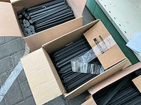 Partij kunststof randprofielen + kunststof nagels - afbeelding 9 van  25