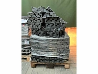 Partij kunststof randprofielen + kunststof nagels - afbeelding 17 van  25