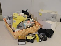 Partij laders en batterijen - afbeelding 1 van  1
