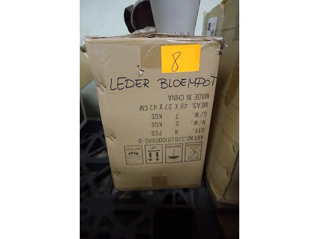 Partij lederen bloempotjes - afbeelding 4 van  4