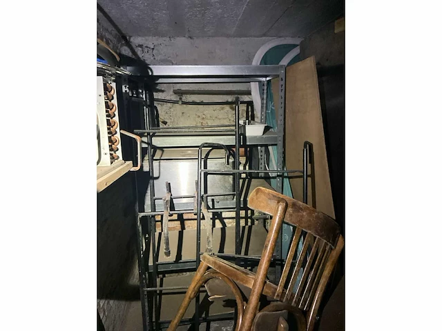 Partij leeggoed frisdranken en bieren - afbeelding 13 van  23