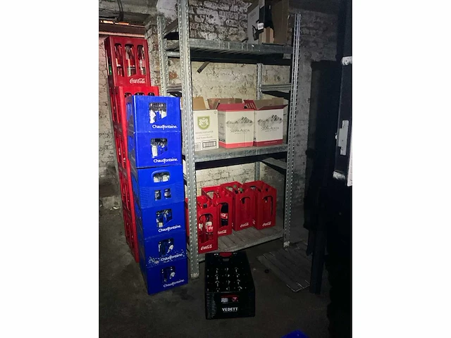 Partij leeggoed frisdranken en bieren - afbeelding 12 van  23