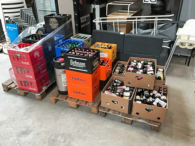 Partij leeggoed - afbeelding 1 van  8