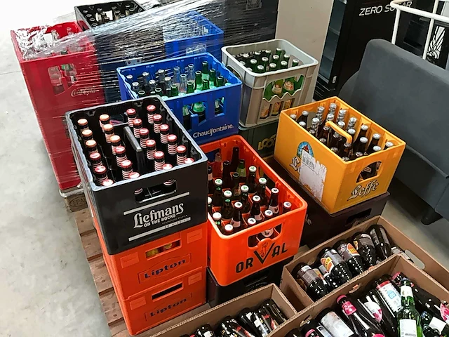 Partij leeggoed - afbeelding 5 van  8