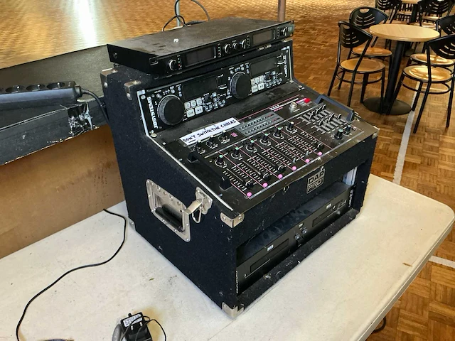 Partij licht geluid electro - afbeelding 2 van  13