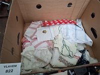 Partij linnen - afbeelding 1 van  2