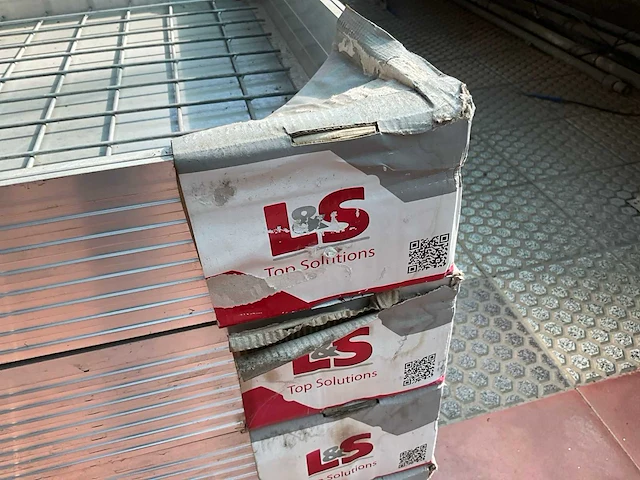 Partij l&s top solution - aluminium klinkerdeksels - afbeelding 13 van  13