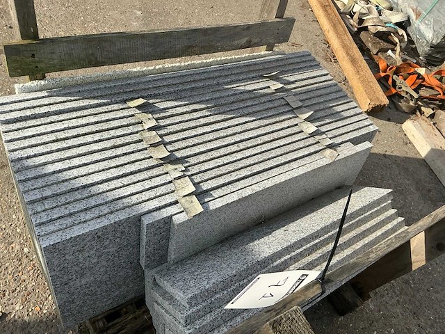 Partij maatstukken graniet ca 27 stuks - afbeelding 3 van  3