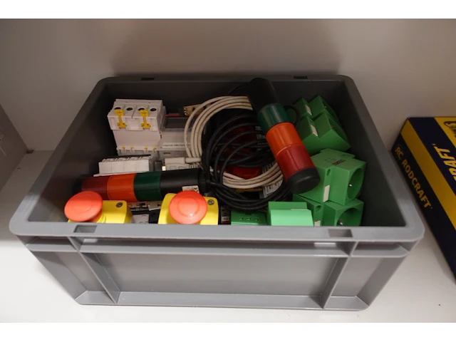 Partij machinery onderdelen - afbeelding 8 van  8