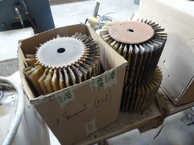 Partij machines - afbeelding 18 van  28