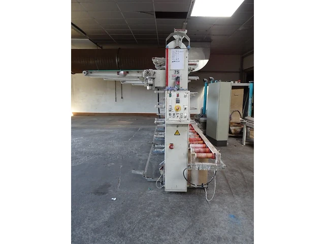 Partij machines - afbeelding 23 van  28