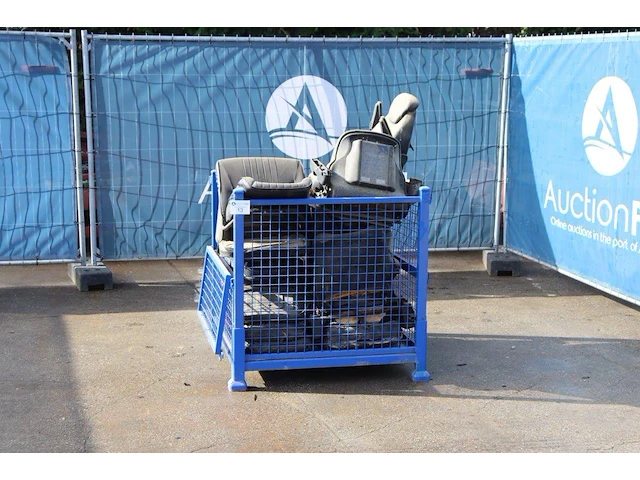 Partij machinestoelen - afbeelding 1 van  1