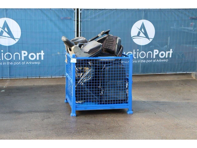 Partij machinestoelen - afbeelding 1 van  1