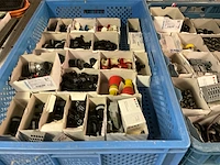 Partij machinetoebehoren - afbeelding 16 van  19