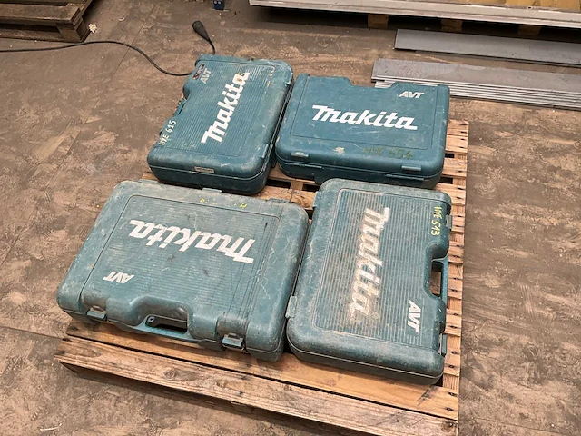 Partij makita breekhamers - afbeelding 2 van  6