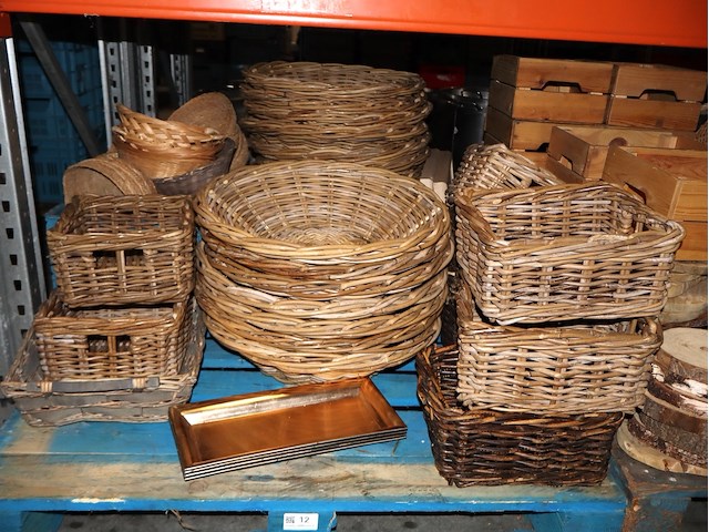 Partij manden - afbeelding 1 van  5