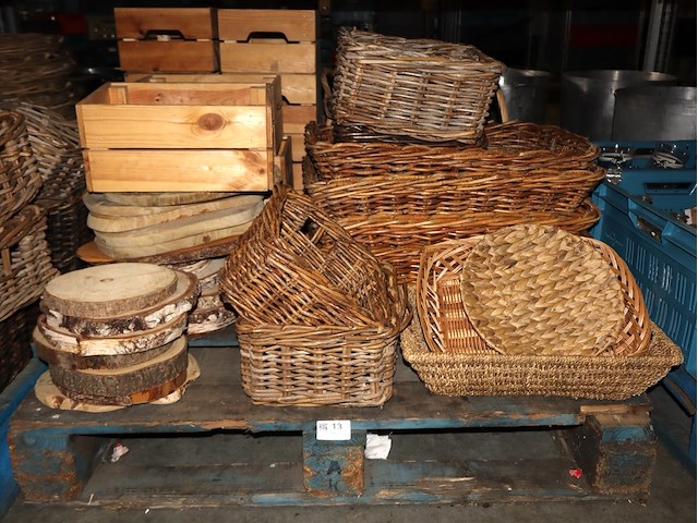 Partij manden - afbeelding 1 van  5