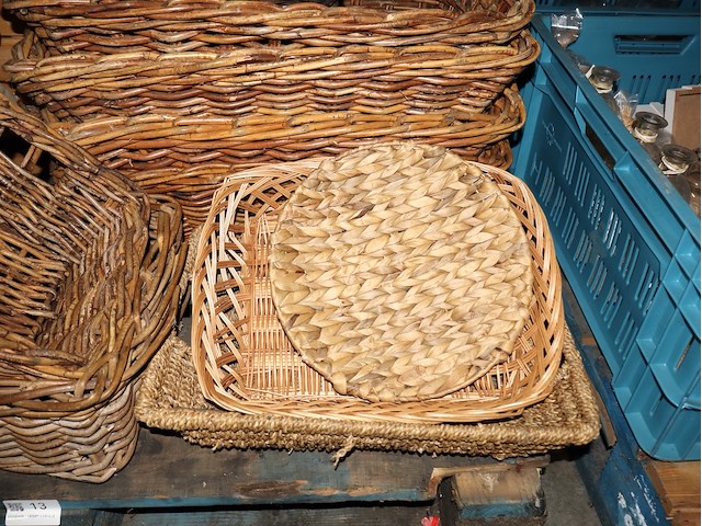 Partij manden - afbeelding 3 van  5