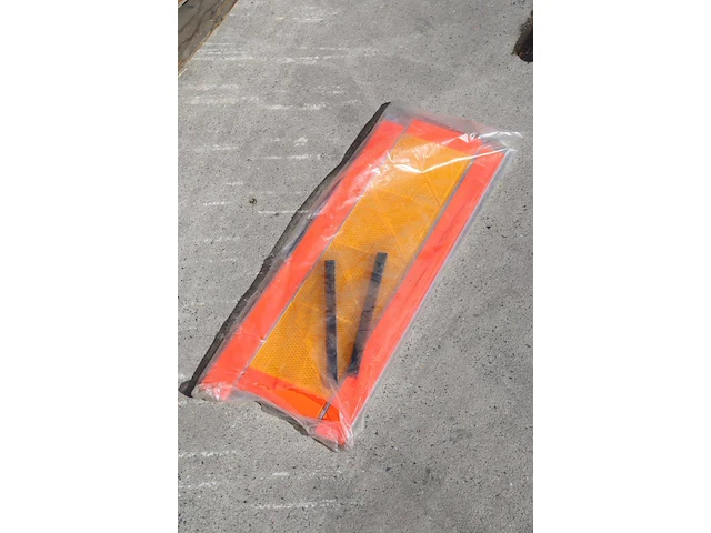 Partij markeringsborden in aluminium sacex 90stuks nieuw - afbeelding 1 van  1