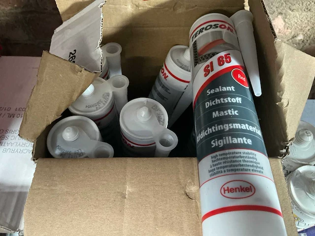 Partij mastic/siliconen - afbeelding 2 van  5