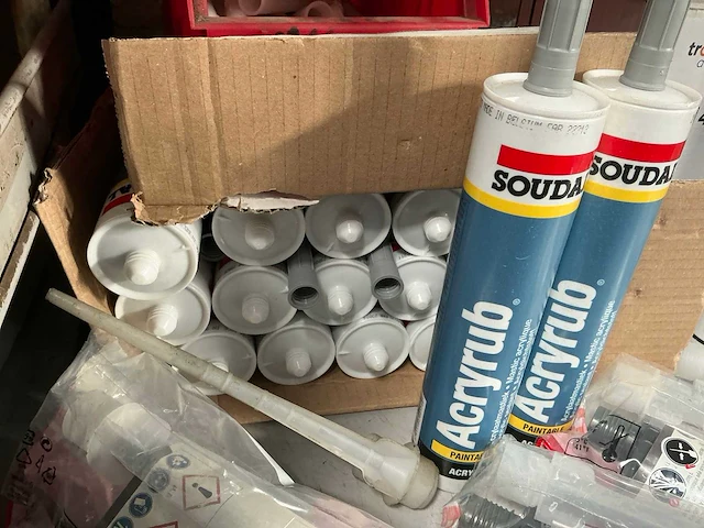Partij mastic/siliconen - afbeelding 4 van  5