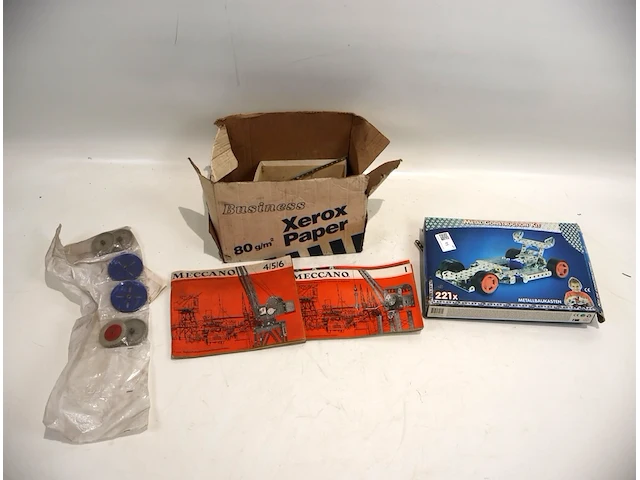 Partij meccano - afbeelding 1 van  4