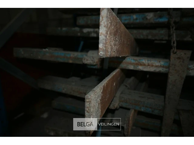 Partij metalen bekistingsmateriaal - afbeelding 2 van  5