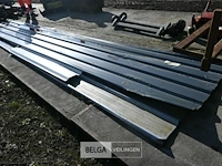 Partij metalen dakplaten - afbeelding 2 van  4