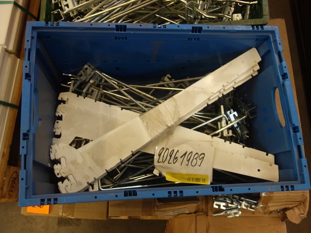 Partij metalen draagarmen - afbeelding 5 van  7