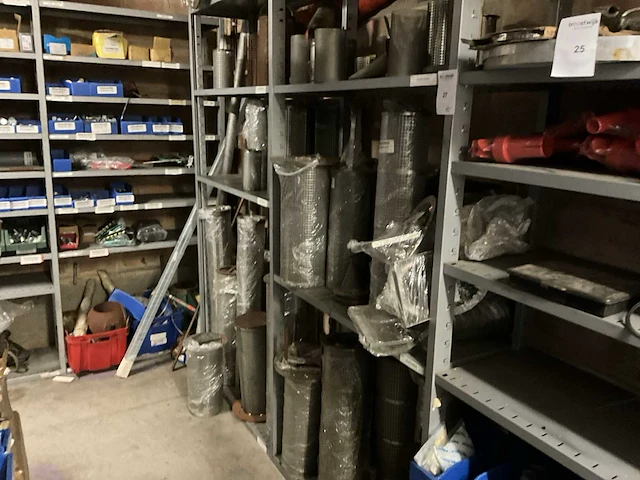 Partij metalen filterelementen - afbeelding 1 van  7