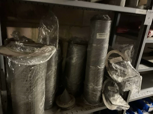 Partij metalen filterelementen - afbeelding 3 van  7
