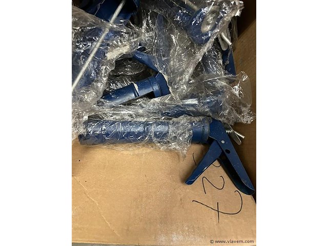 Partij metalen kitspuiten - afbeelding 2 van  2