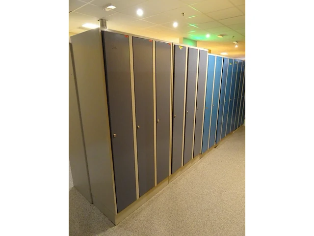 Partij metalen lockers - afbeelding 3 van  16