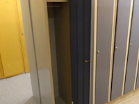 Partij metalen lockers - afbeelding 4 van  16