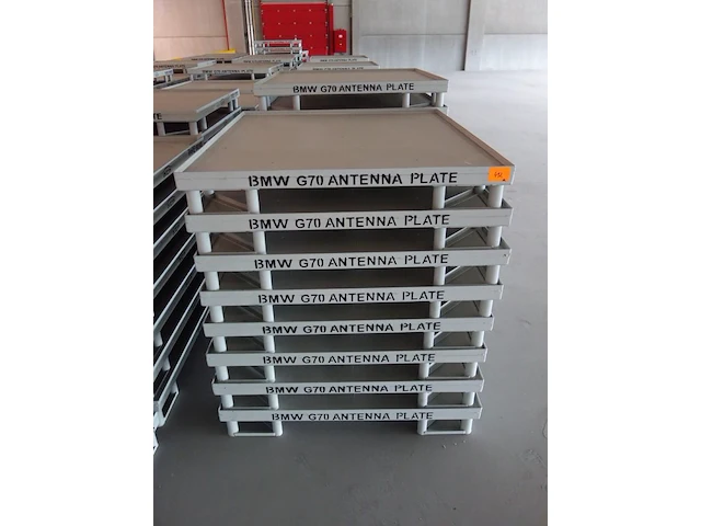 Partij metalen onderstel bmw - afbeelding 4 van  5