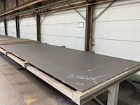 Partij metalen platen - afbeelding 1 van  6