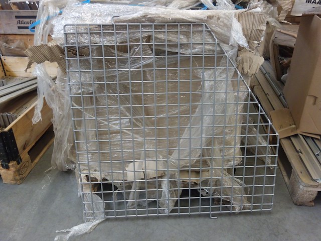 Partij metalen roosters - afbeelding 1 van  2