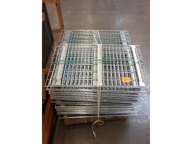 Partij metalen roosters - afbeelding 2 van  4