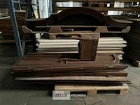 Partij meubels kasten en bed - afbeelding 3 van  13