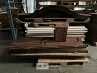 Partij meubels kasten en bed - afbeelding 1 van  13