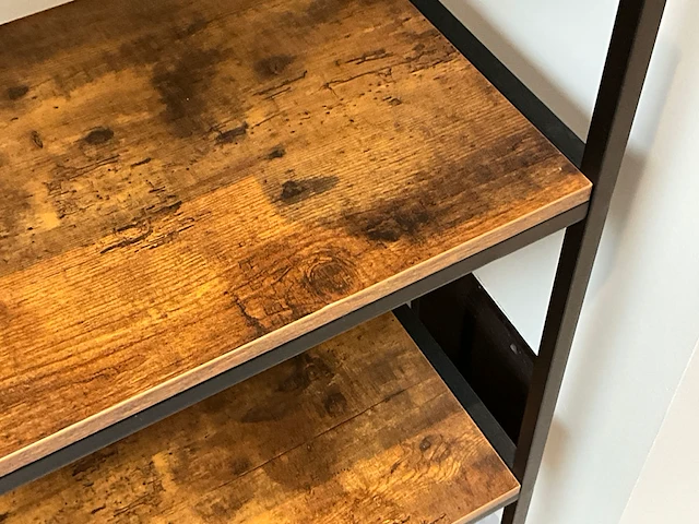 Partij meubilair en decoratie - afbeelding 7 van  11