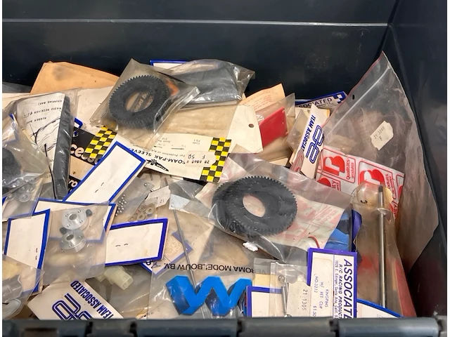 Partij modelbouw - afbeelding 5 van  7