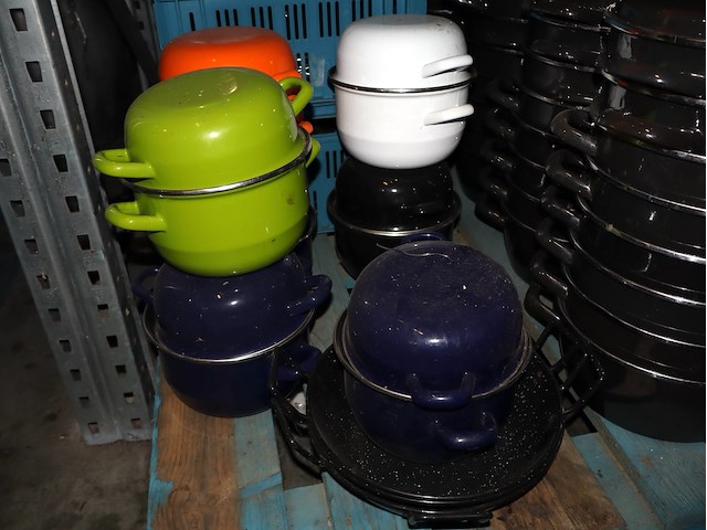 Partij mosselpotten - afbeelding 2 van  3